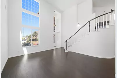 9487 Winding River Way, Elk Grove, CA 95624 - Photo 11