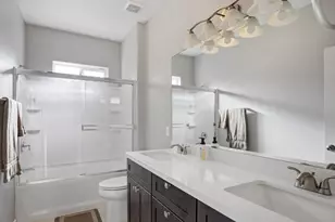 215 E Hawkeye Ave, Turlock, CA 95380 - Photo 13