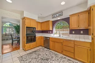 194 Briggs Ranch Dr, Folsom, CA 95630 - Photo 11