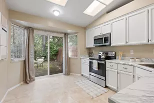 3035 Twin Creeks Ln, Rocklin, CA 95677 - Photo 11