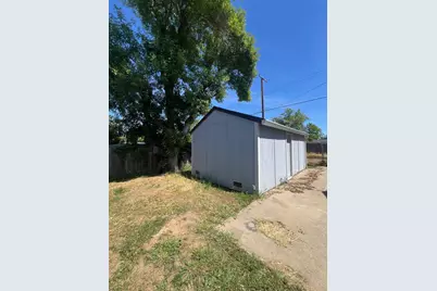 1709 Roanoke Avenue, Sacramento, CA 95838 - Photo 15