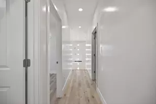 5960 Cortes Ct, Sacramento, CA 95824 - Photo 9