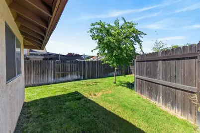 7494 Bruno Way, Sacramento, CA 95828 - Photo 31