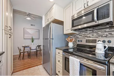 7711 Juan Way #23, Fair Oaks, CA 95628 - Photo 25