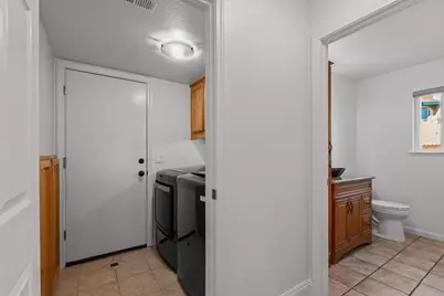 8422 Deer Fern Court, Antelope, CA 95843 - Photo 19