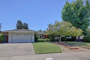 8242 Treecrest Ave, Fair Oaks, CA 95628 - Photo 3