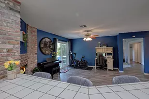 8242 Treecrest Ave, Fair Oaks, CA 95628 - Photo 23