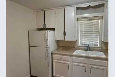 1621 Frienza Avenue, Sacramento, CA 95815 - Photo 7