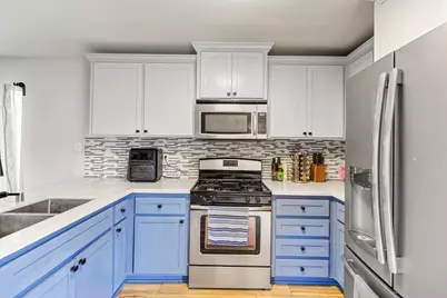 8153 La Almendra Way, Sacramento, CA 95823 - Photo 19