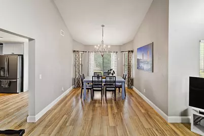 8153 La Almendra Way, Sacramento, CA 95823 - Photo 11