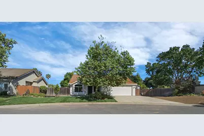 109 Silver Spruce Court, Galt, CA 95632 - Photo 3