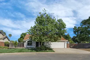 109 Silver Spruce Ct, Galt, CA 95632 - Photo 3