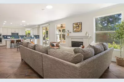 6704 Rawley Way, Elk Grove, CA 95757 - Photo 7
