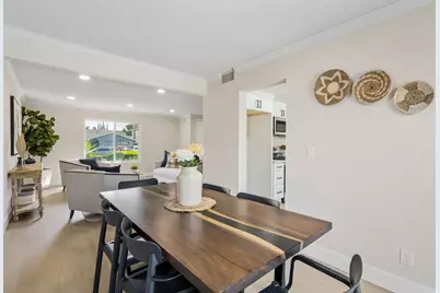 9243 Carla Way, Sacramento, CA 95826 - Photo 7