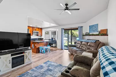 4300 San Juan Avenue, Fair Oaks, CA 95628 - Photo 9