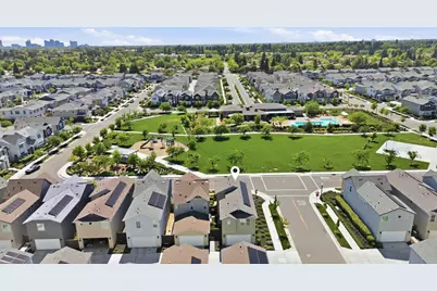 2949 Grassy Bank Avenue, Sacramento, CA 95833 - Photo 25