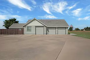 1844 W Hwy 12, Lodi, CA 95242 - Photo 1
