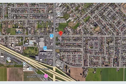 125 E Linwood Avenue, Turlock, CA 95380 - Photo 1