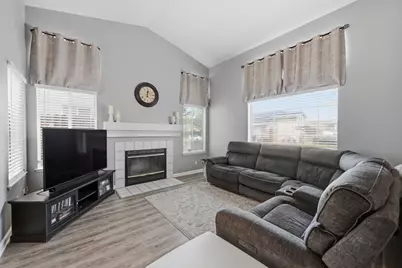 8748 Redwater Drive, Antelope, CA 95843 - Photo 5