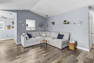 3851 8th Ave, Sacramento, CA 95817 - Photo 7