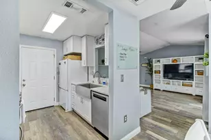 3851 8th Ave, Sacramento, CA 95817 - Photo 13