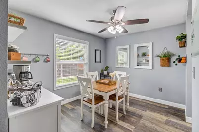 3851 8th Avenue, Sacramento, CA 95817 - Photo 9