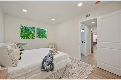 2776 Bridgeford Drive, Sacramento, CA 95833 - Photo 17