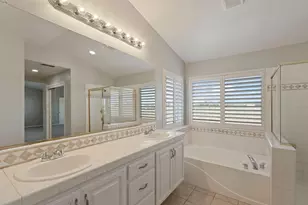 4942 Moorcroft Cir, Stockton, CA 95206 - Photo 39