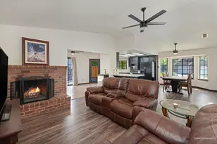 8831 Minnie Cir, Elk Grove, CA 95624 - Photo 17