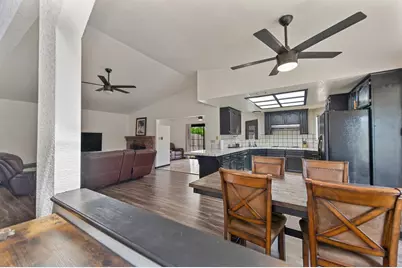8831 Minnie Circle, Elk Grove, CA 95624 - Photo 3