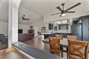 8831 Minnie Cir, Elk Grove, CA 95624 - Photo 3