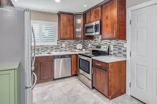 7845 Saybrook Dr, Citrus Heights, CA 95621 - Photo 11