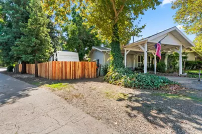 7640 Sycamore Drive, Citrus Heights, CA 95610 - Photo 35