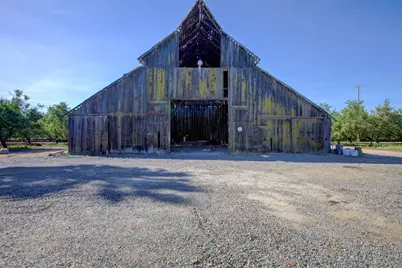 1113 Clark Road, Modesto, CA 95358 - Photo 11