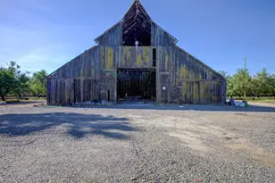 1113 Clark Rd, Modesto, CA 95358 - Photo 11