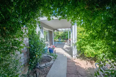 8445 Juglans Drive, Orangevale, CA 95662 - Photo 33