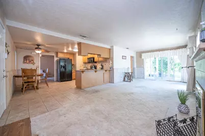 8445 Juglans Drive, Orangevale, CA 95662 - Photo 9