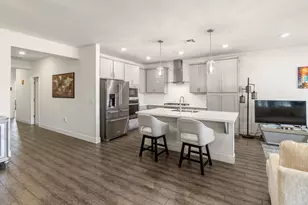 10349 Charles Morris Wy, Elk Grove, CA 95757 - Photo 23