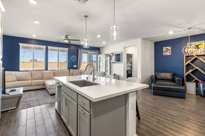 10349 Charles Morris Way, Elk Grove, CA 95757 - Photo 33