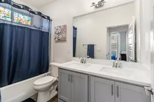 10349 Charles Morris Wy, Elk Grove, CA 95757 - Photo 47