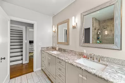 2616 Land Park Drive, Sacramento, CA 95818 - Photo 31