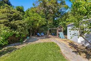 2616 Land Park Dr, Sacramento, CA 95818 - Photo 19