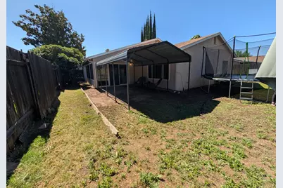 8063 Oak Meadow Court, Citrus Heights, CA 95610 - Photo 23