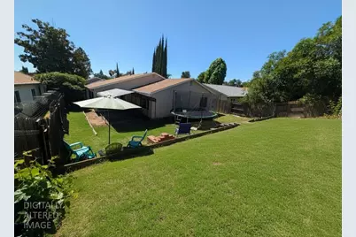 8063 Oak Meadow Court, Citrus Heights, CA 95610 - Photo 17