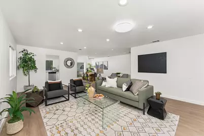 9456 Williamette Way, Sacramento, CA 95826 - Photo 11