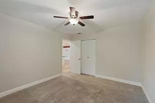 5045 Village Oaks Dr, Rocklin, CA 95677 - Photo 21