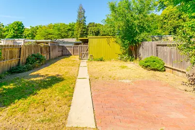 6829 Gordon Court, Stockton, CA 95219 - Photo 19