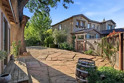 9200 Louis, Elk Grove, CA 95624 - Photo 59