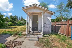 2611 W Acacia St, Stockton, CA 95203 - Photo 27