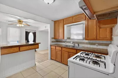 2611 W Acacia Street, Stockton, CA 95203 - Photo 15